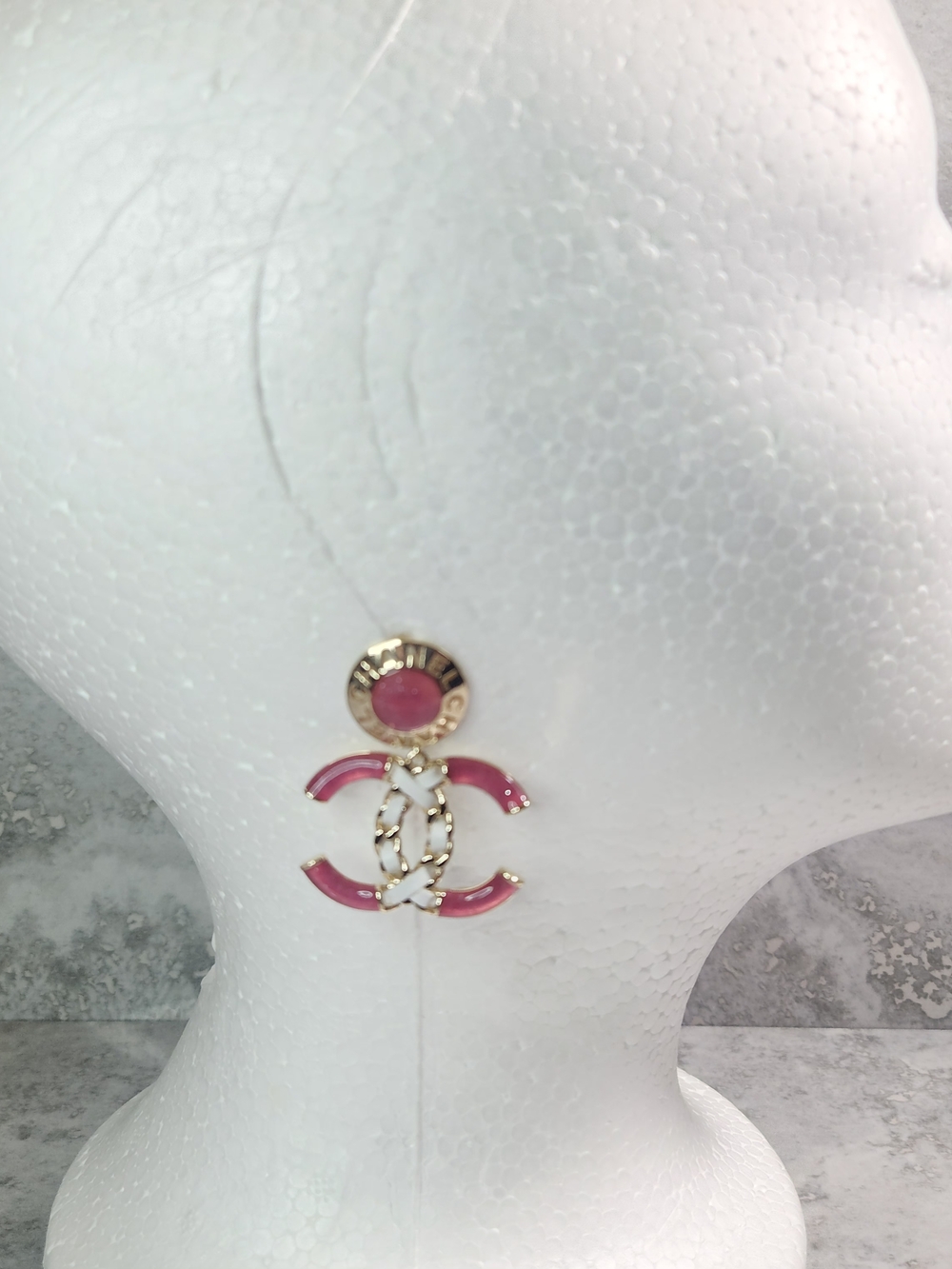 CHANEL Pink Enamel Interwoven Chain CC Drop Earrings✨️ - Picture 9 of 11